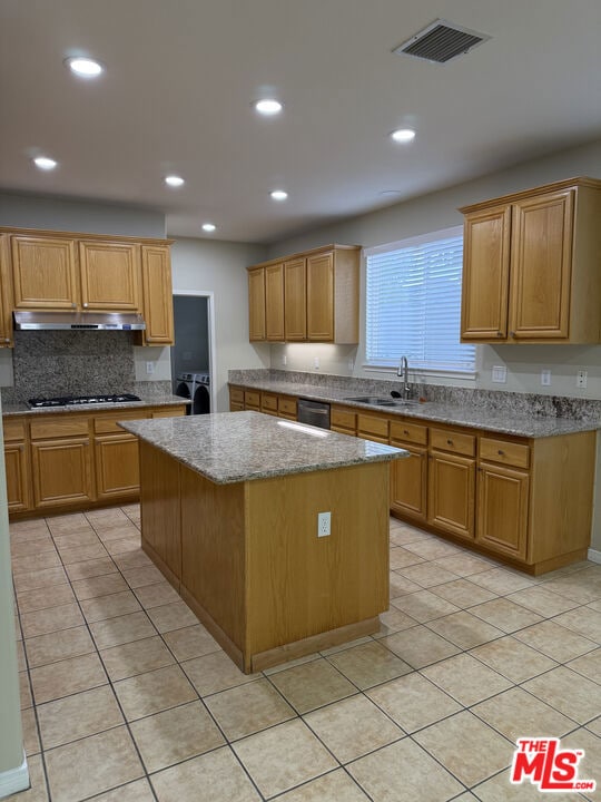 26003 Twain Place, Stevenson Ranch, CA 91381 - photo 5