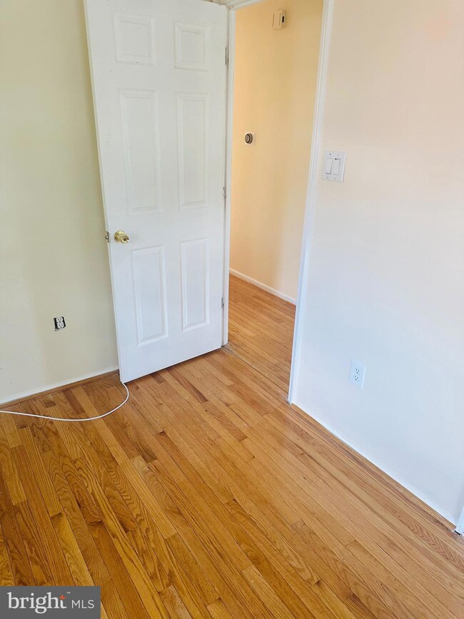 920 Philip Powers Dr, Laurel, MD 20707 - photo 6