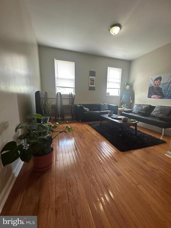 37 N Preston St unit 3, Philadelphia, PA 19104 - photo 3