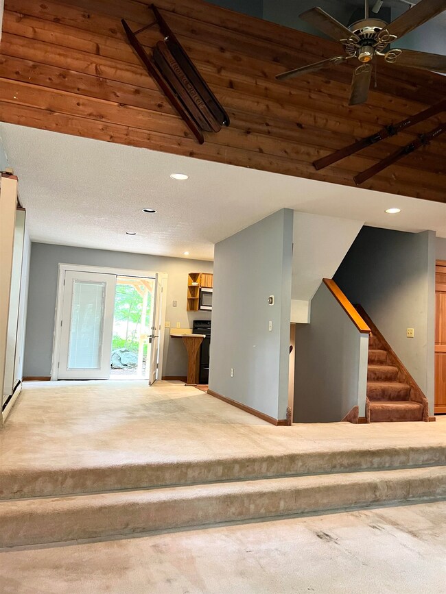 33 Mowing Way, Wilmington, VT 05363 - photo 6