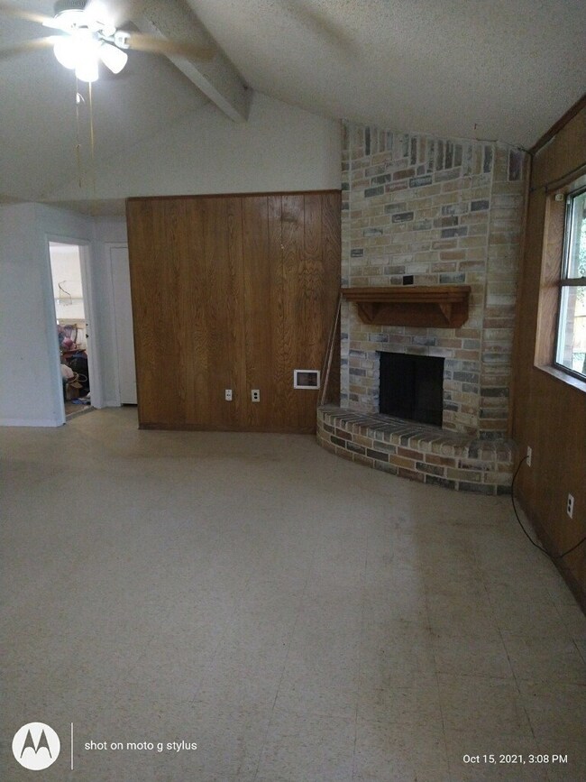 6822 Winding Trace Dr, Houston, TX 77086 - photo 2