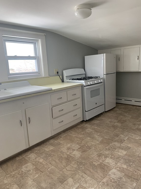 18 Puritan St unit 2, South Dartmouth, MA 02748 - photo 6