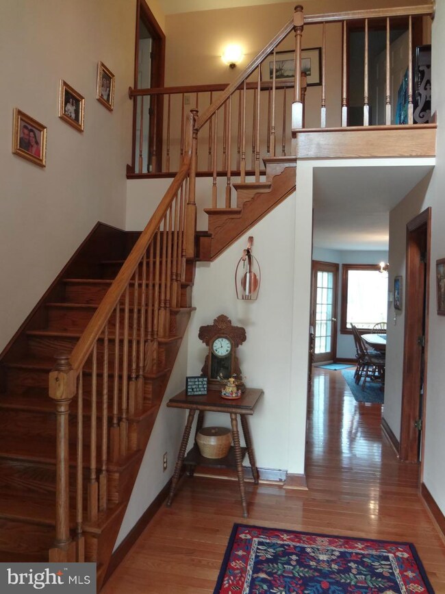 10402 Shaw Dr, Spotsylvania, VA 22553 - photo 3