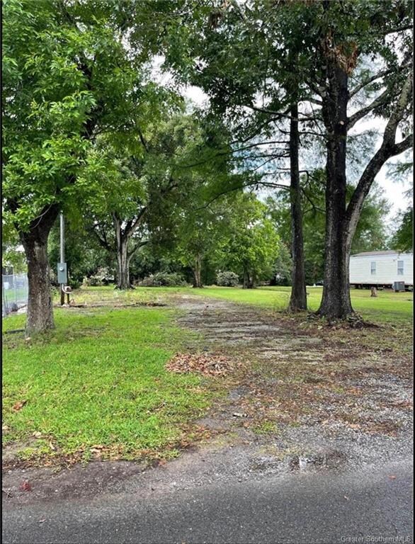 6009 Perry Ln, Lake Charles, LA 70605 - photo 4