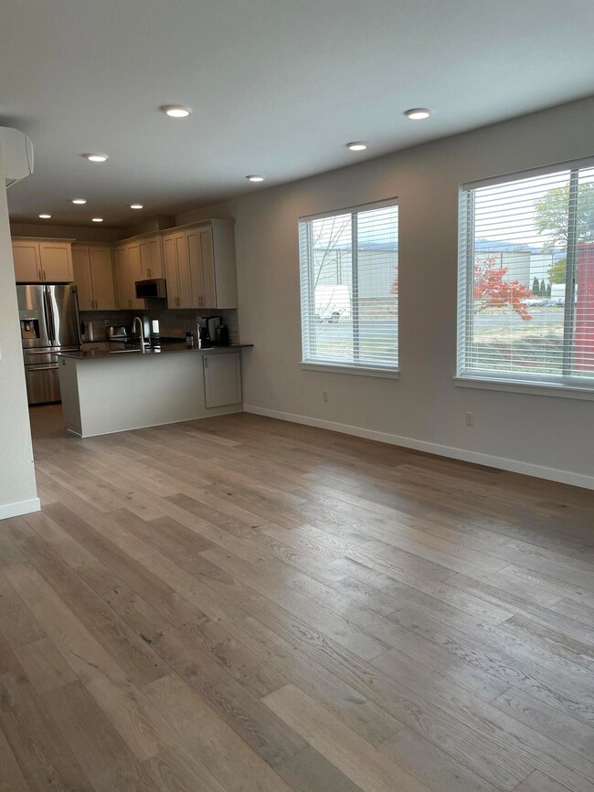 Living room to Kitchen 122 William Way
