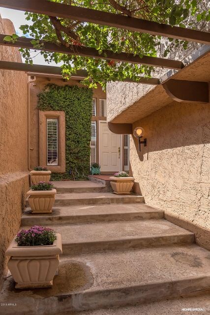 Private Entrance