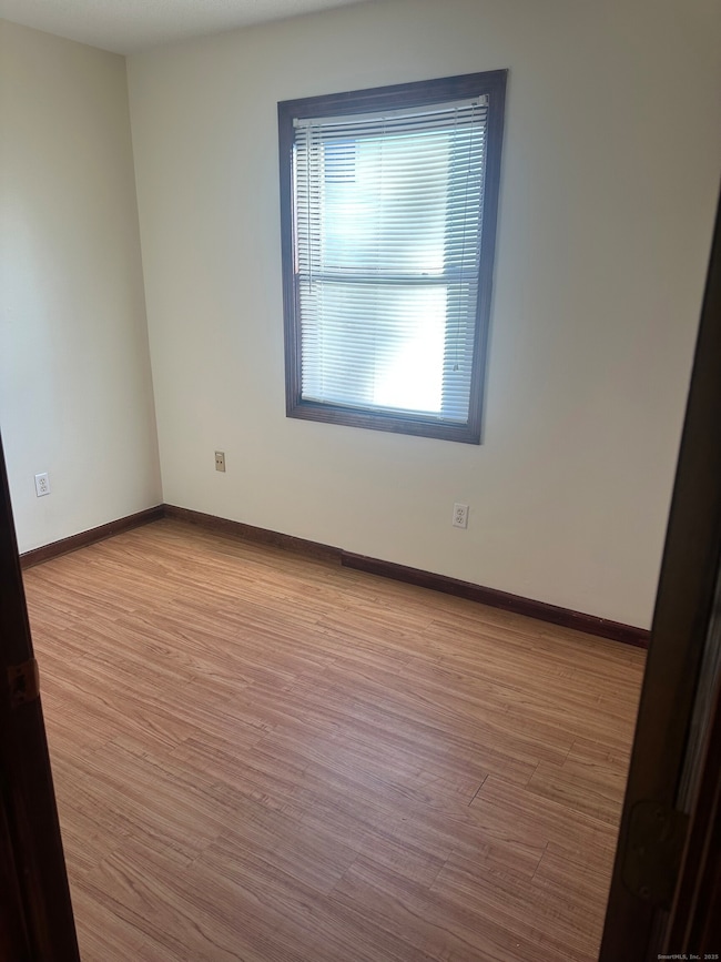 240 N Main St unit A, Ansonia, CT 06401 - photo 4