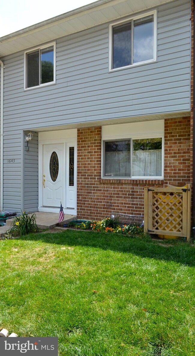 1643 New Windsor Ct, Crofton, MD 21114 - photo 3