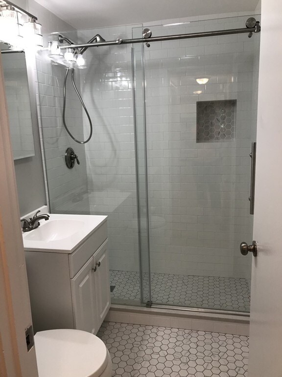 133 Beaconsfield Rd unit 35, Brookline, MA 02445 - photo 5