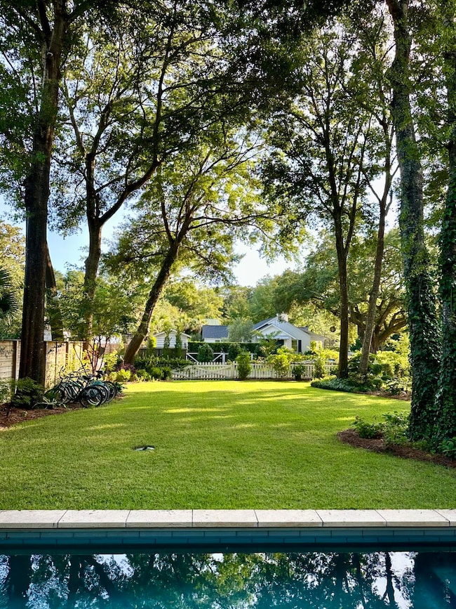 647 Adluh St, Mount Pleasant, SC 29464 - photo 3