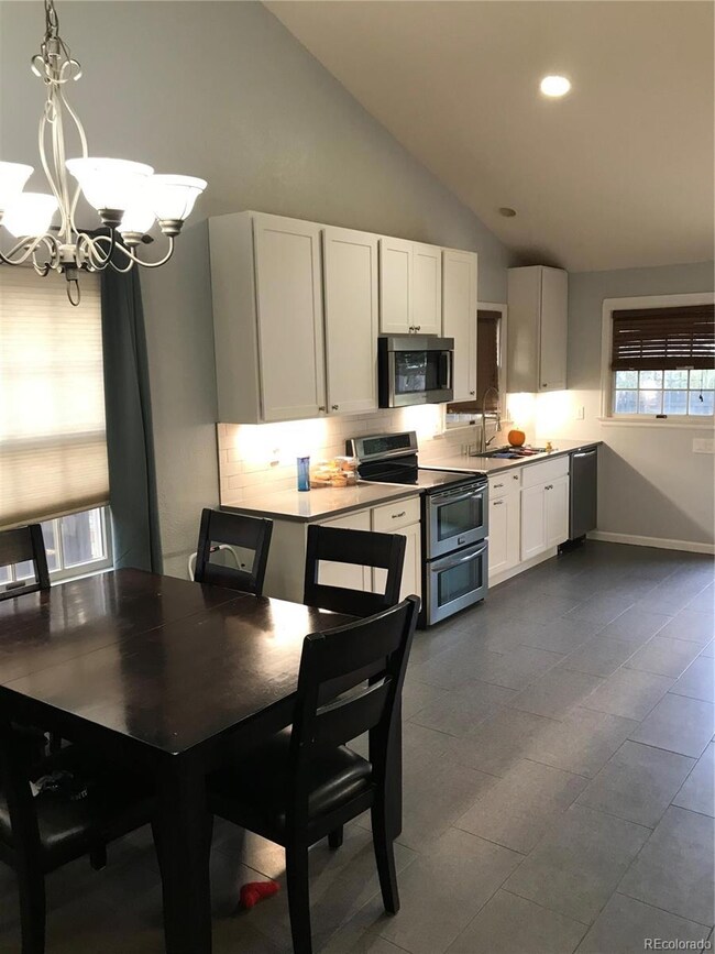 2558 E 124th Place, Thornton, CO 80241 - photo 4