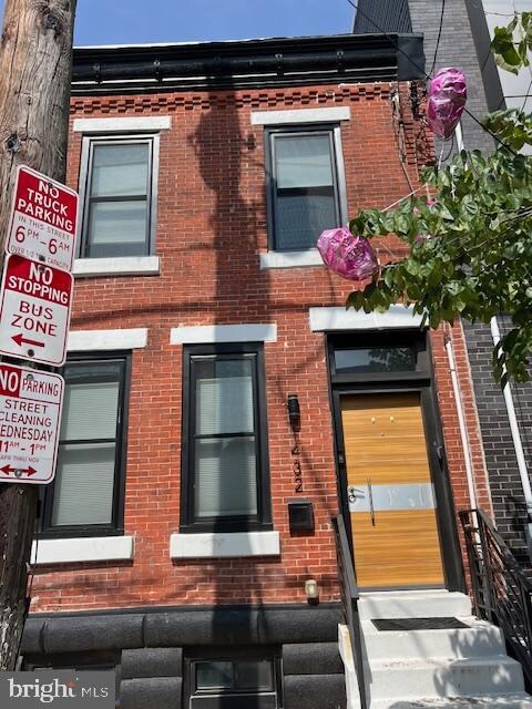 1432 S 23rd St, Philadelphia, PA 19146 - photo 3