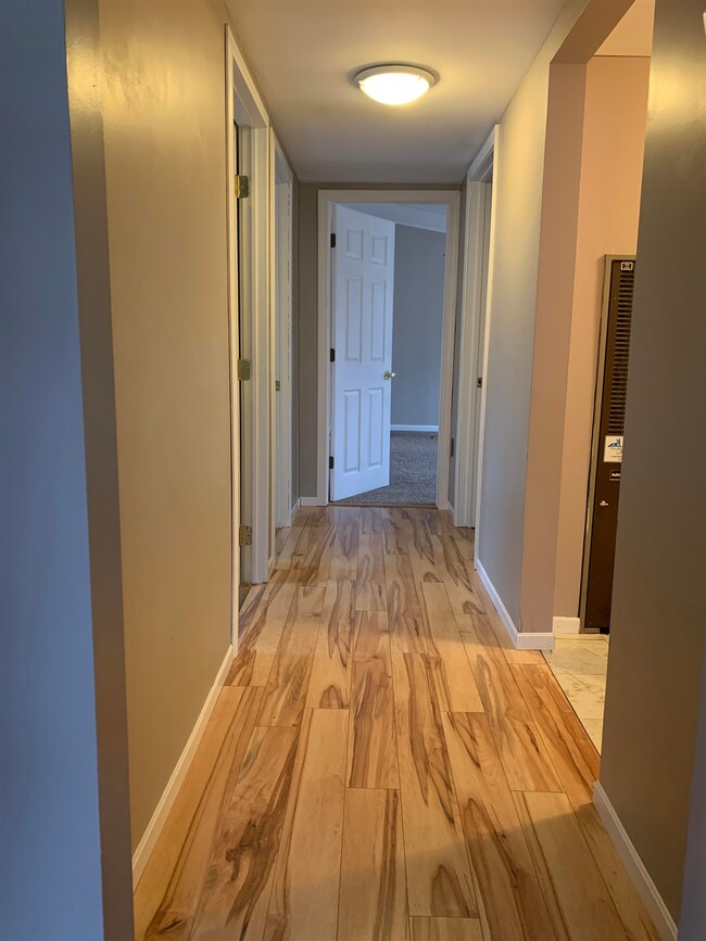 99 Redwood Rd, Loudon, NH 03307 - photo 4