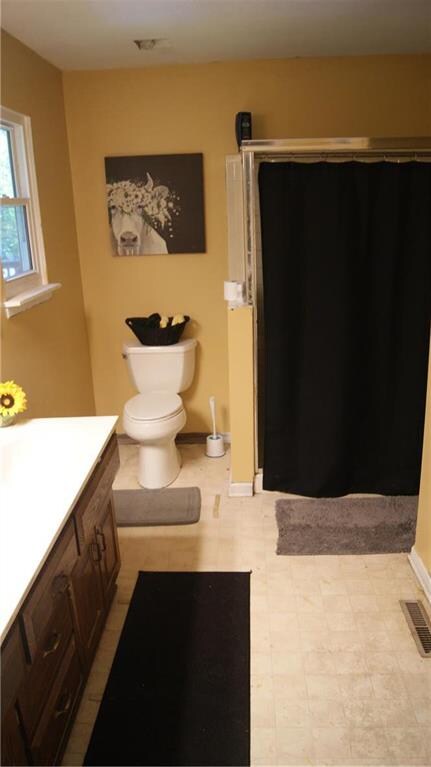 9821 W 51st St, Shawnee, KS 66203 - photo 6