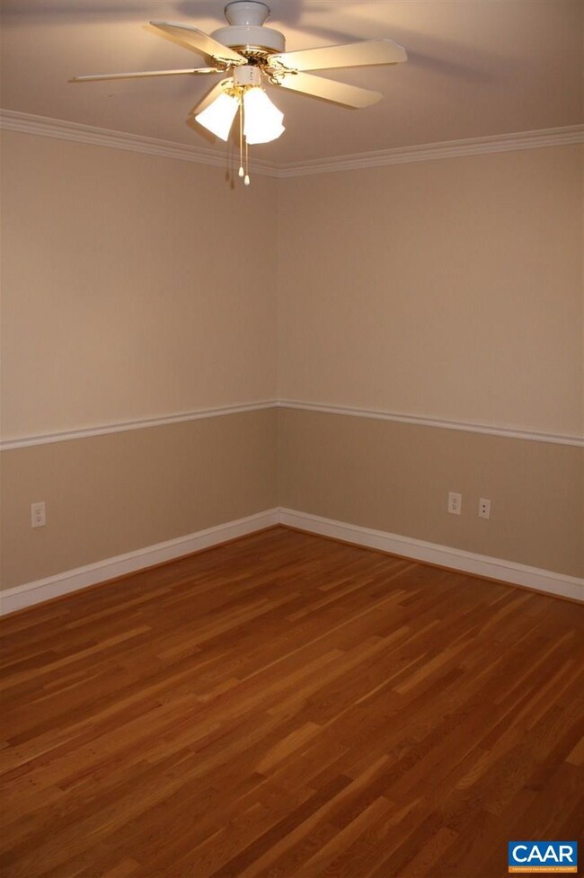 2414 Barracks Place unit 3, Charlottesville, VA 22901 - photo 7