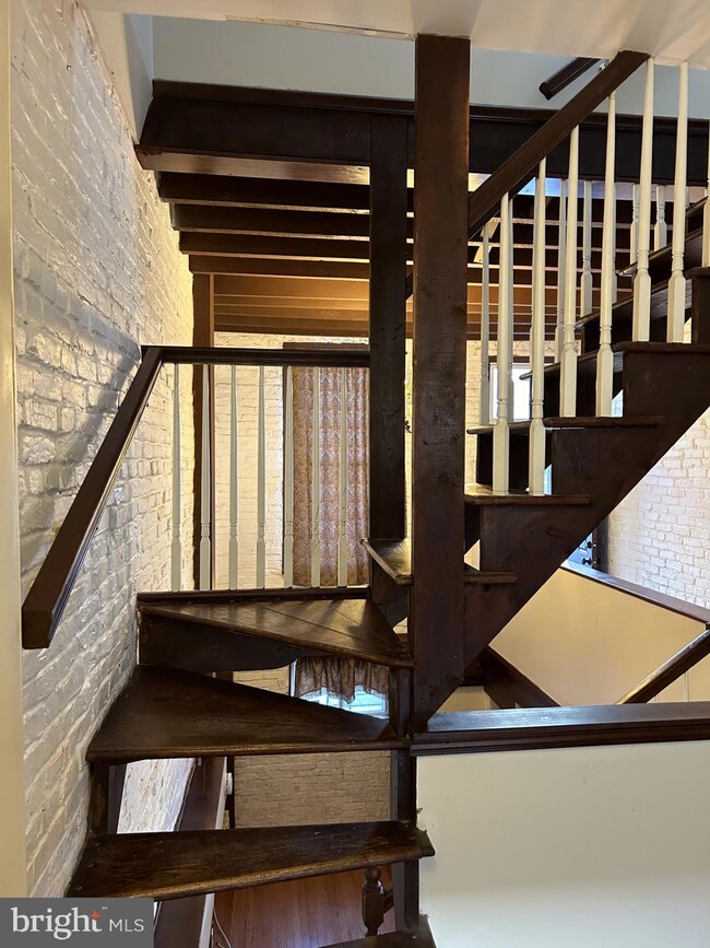 130 N Belnord Ave, Baltimore, MD 21224 - photo 7