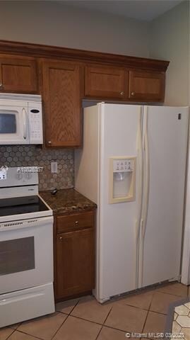 2373 Center Stone Ln, Riviera Beach, FL 33404 - photo 3