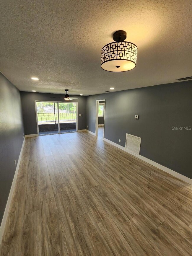 FROM KITCHEN TO BALCONY