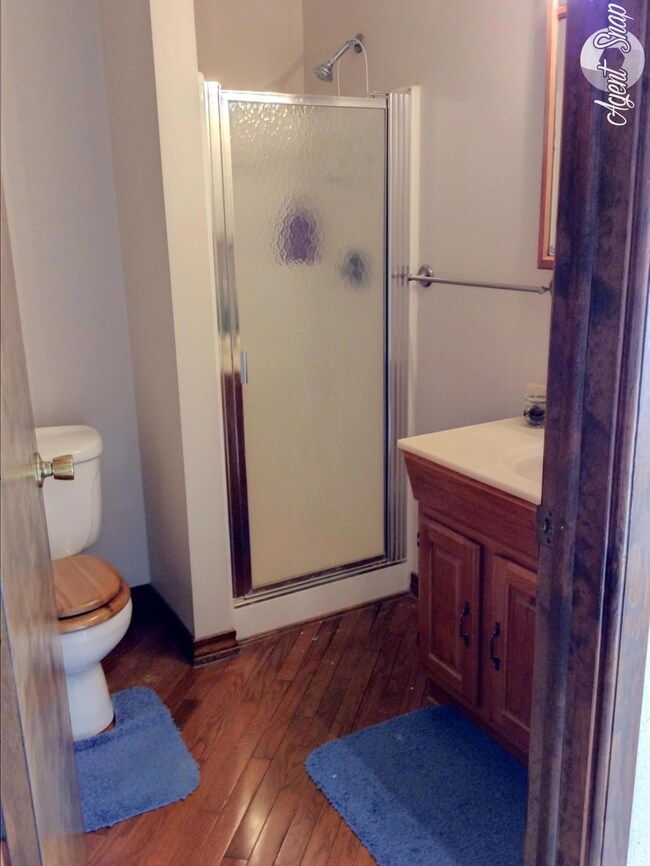 upstairs bathroom
