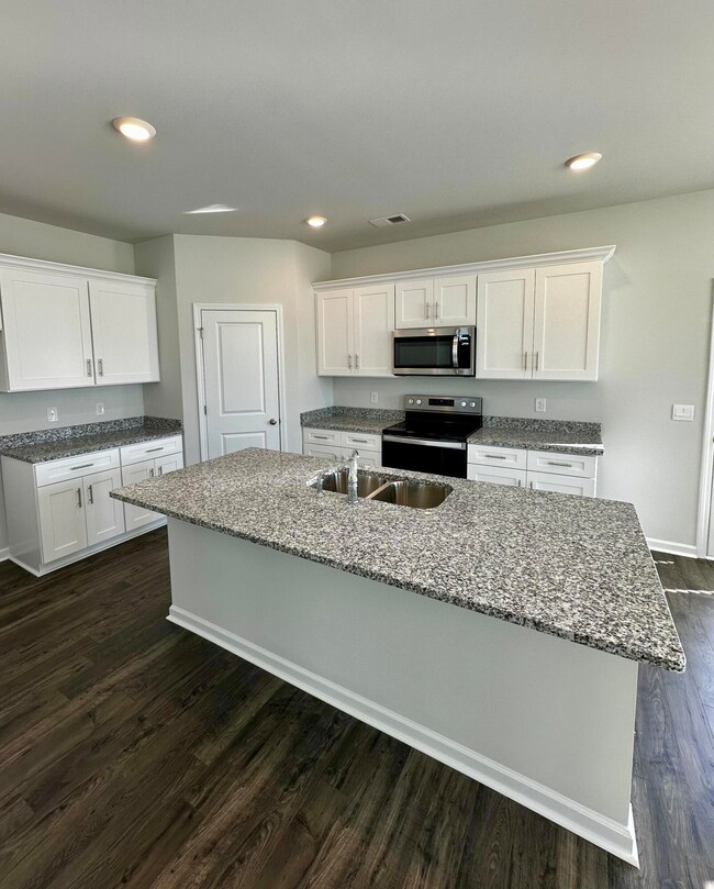 3262 COLONEL Court