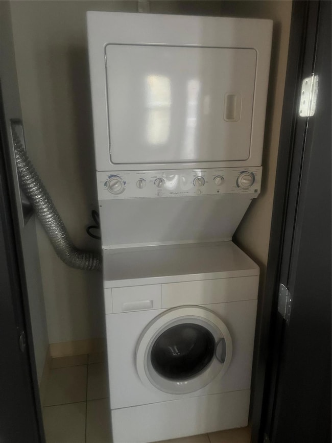 Units include washer/dryer