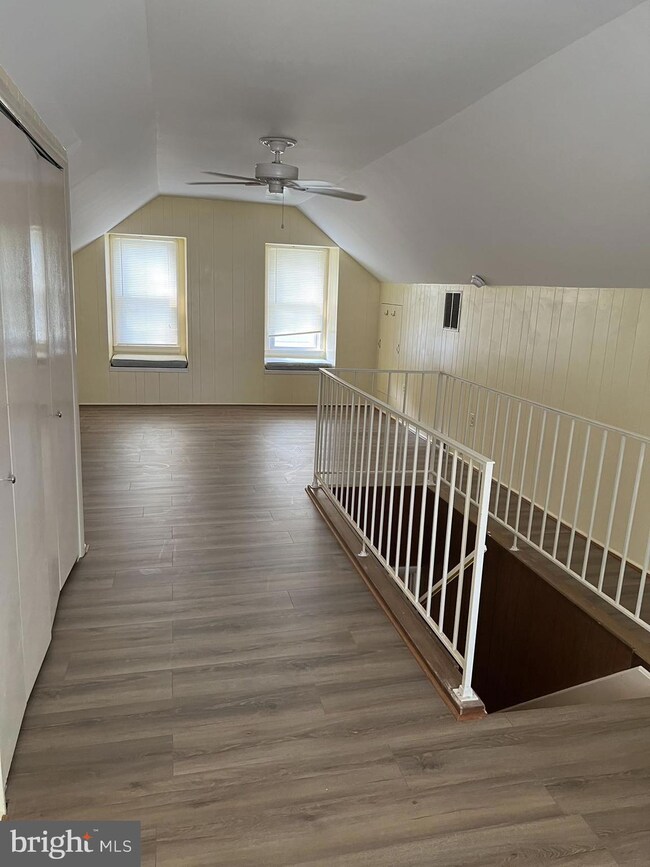 436 Westshire Dr, Catonsville, MD 21228 - photo 7