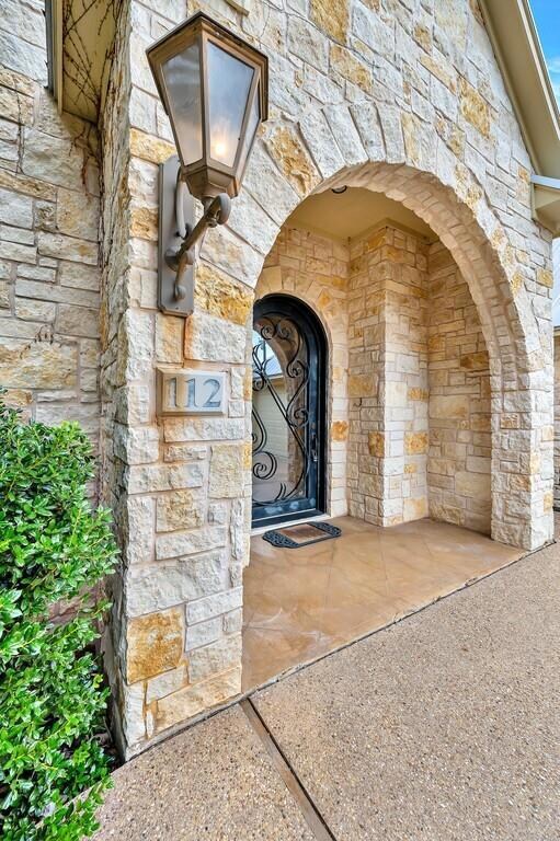 17112 Woodlawn Dr, Whitney, TX 76692 - photo 4