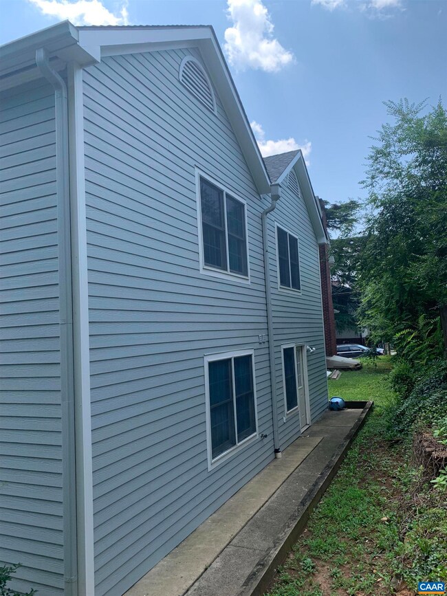 1407 Grady Ave unit C, Charlottesville, VA 22903 - photo 7