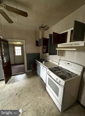 24 W Hancock St, Riverside, NJ 08075 - photo 2