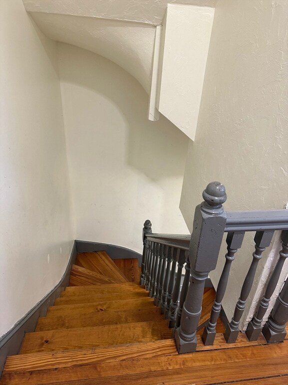 347 Summer St unit 2, Lynn, MA 01905 - photo 5