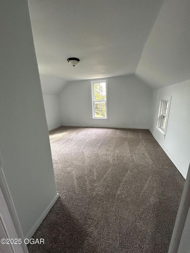 525 S Main St, Granby, MO 64844 - photo 6