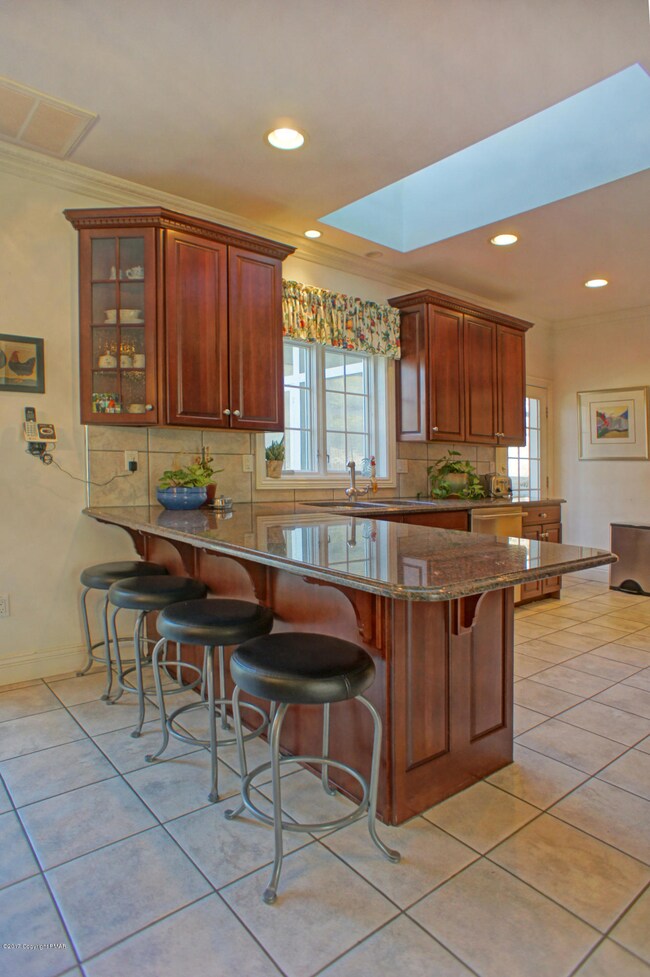 Breakfast Bar with Granite
