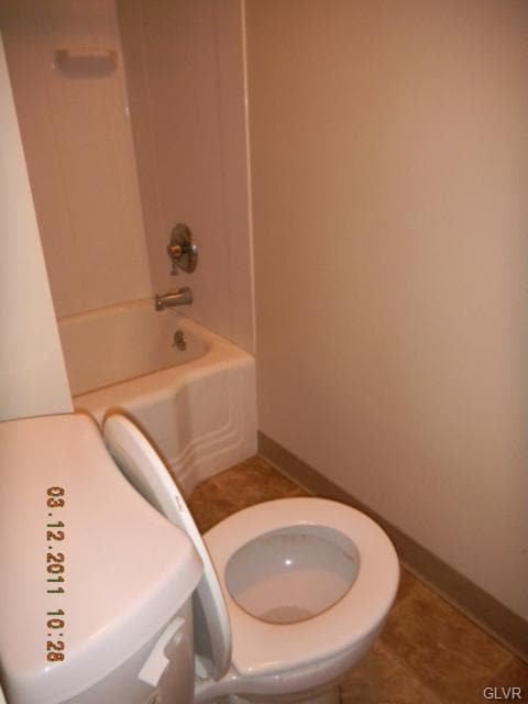 38 N 15th St unit 2, Allentown, PA 18102 - photo 4