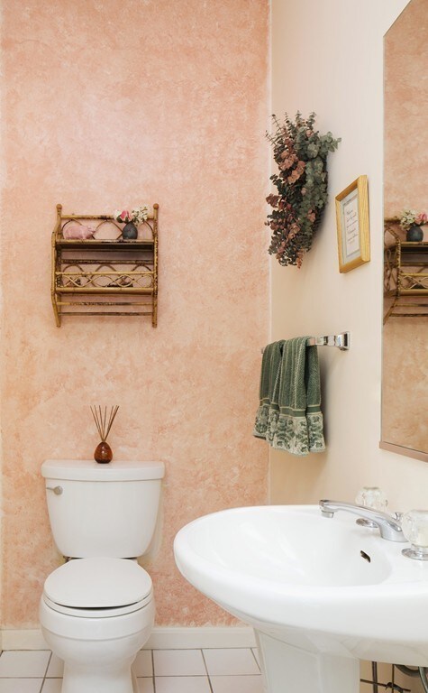 265 Bishops Forest Dr, Waltham, MA 02452 - photo 4