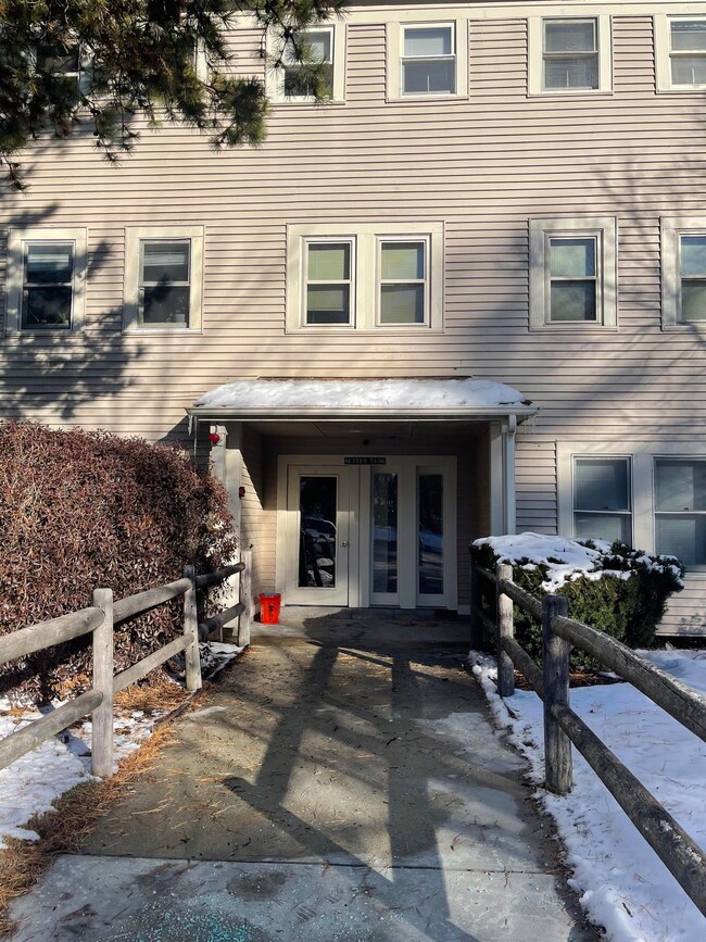 58 Branch Turnpike unit 73, Concord, NH 03301 - photo 5