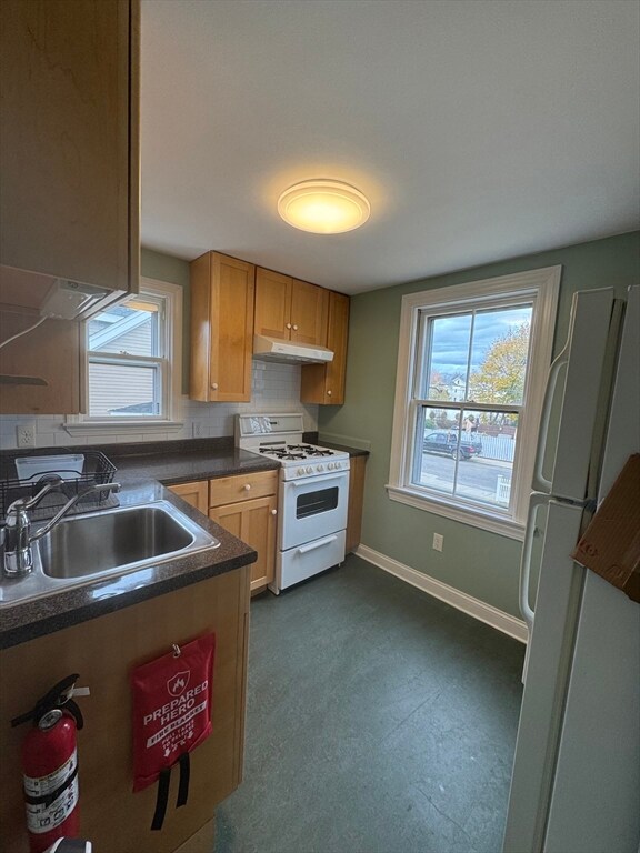 38 Park St unit B, Medford, MA 02155 - photo 6