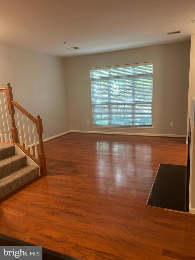 12143 Open View Ln, Upper Marlboro, MD 20774 - photo 3