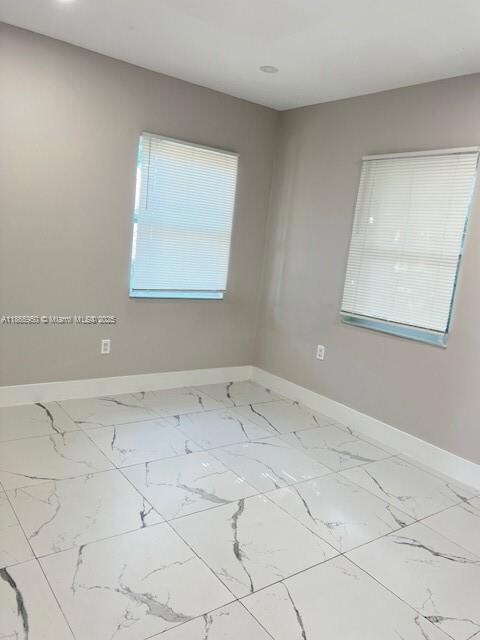 922 NW 2nd St unit 4, Miami, FL 33128 - photo 4