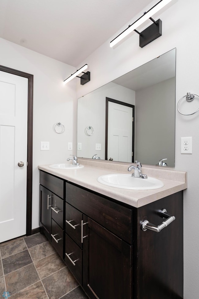 543338(6of33).jpg