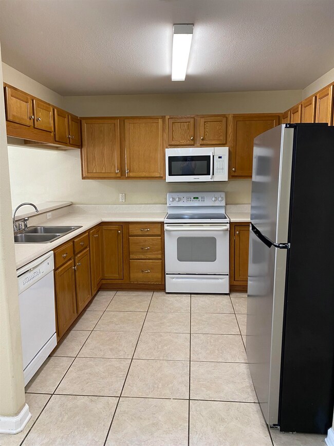 26 Guinevere Ln, Crawfordville, FL 32327 - photo 7