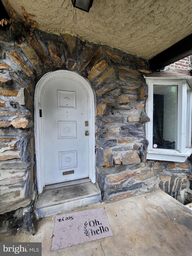 5655 Musgrave St, Philadelphia, PA 19144 - photo 2
