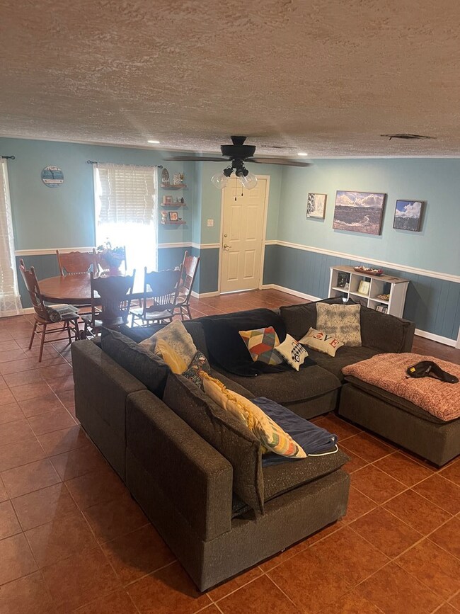 1208 Horseshoe Dr, Natchez, MS 39120 - photo 4