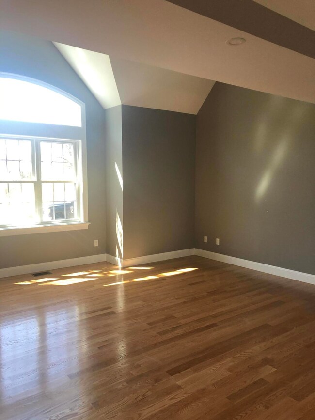 67 Broken Bow Ln, Falmouth, MA 02536 - photo 2