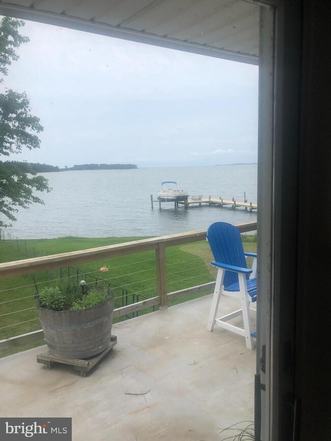 6136 Twin Point Cove Rd, Cambridge, MD 21613 - photo 2