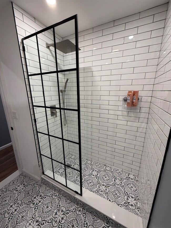 256.5 Fairmount Ave unit 2, Jc, Journal Square, NJ 07306 - photo 5