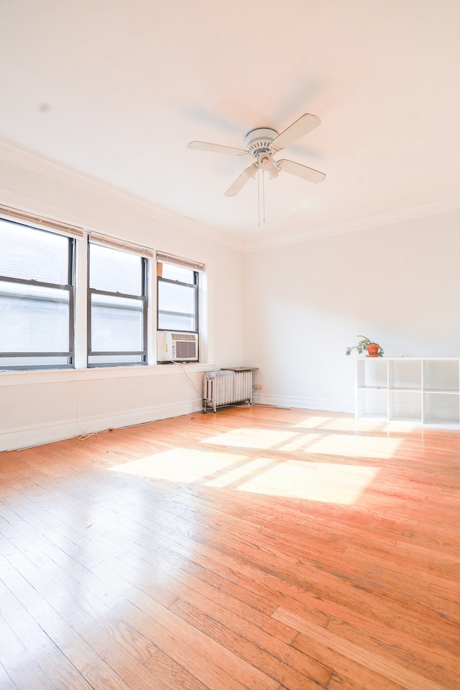 2948 N Seeley Ave unit 2, Chicago, IL 60618 - photo 2