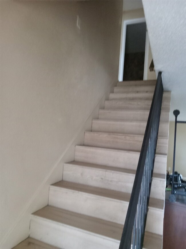 2342 Lemonwood Ln, Houston, TX 77038 - photo 5