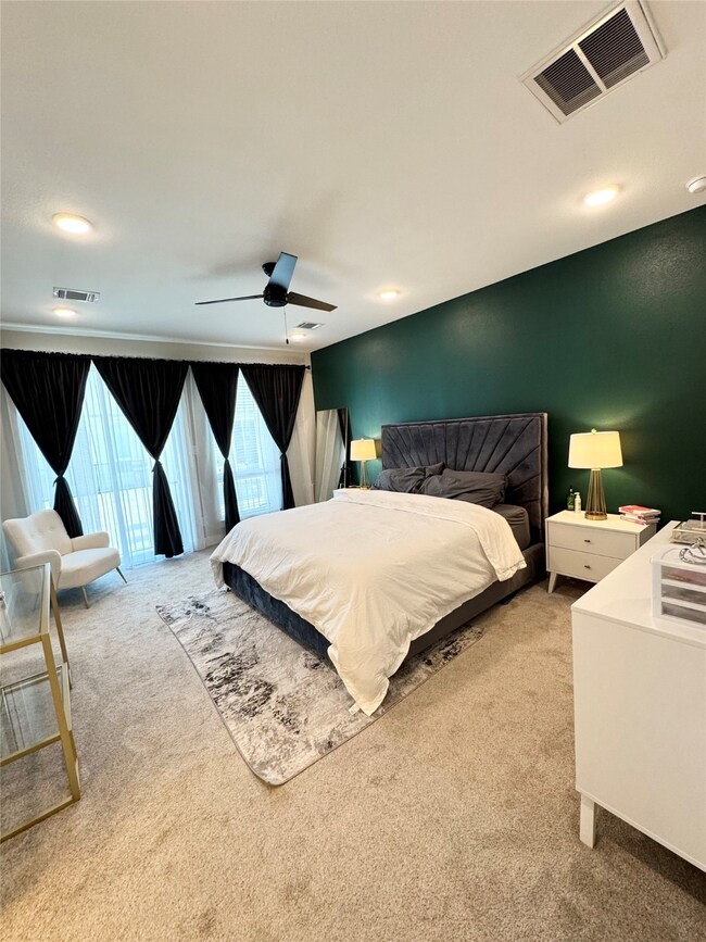 4513 Whitney Park Way, Houston, TX 77022 - photo 6