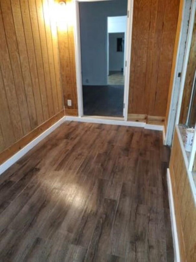 428 S Proud St unit Muncie, Muncie, IN 47305 - photo 6