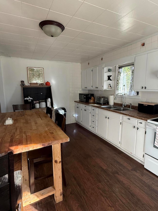 2046 US Highway 12, Galien, MI 49113 - photo 5